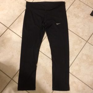 Nike crop/long leggings